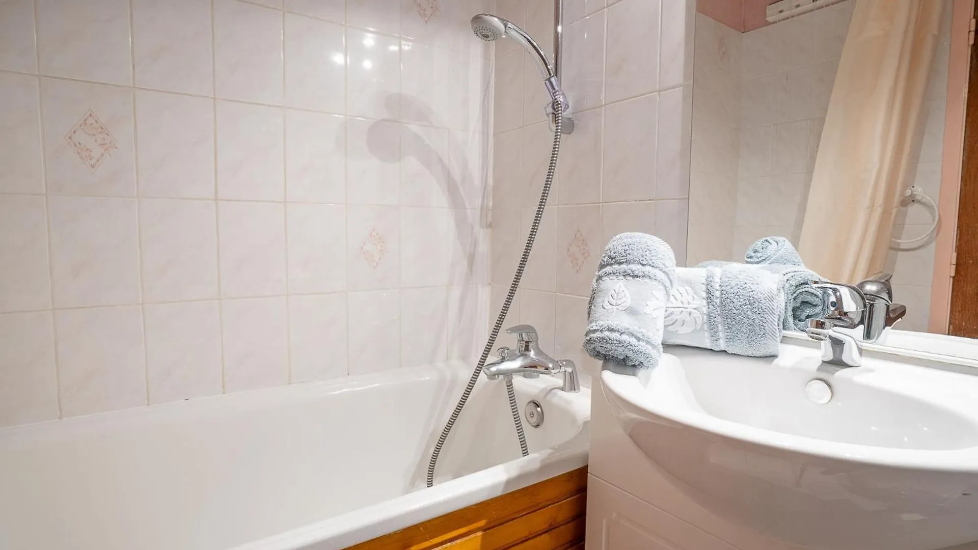 Apartment Brelin Evons 409 By Interhome Saint-Martin-de-Belleville